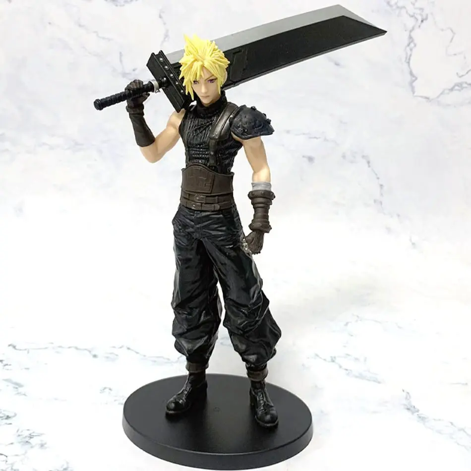 Model Kit Final Fantasy - 2026年新作 ホット 22cm リメイク版 アニメフィギュア クラウド・ストライフ