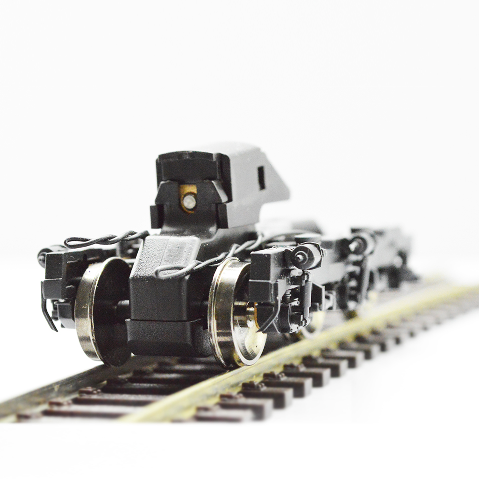 ユニバーサルシャーシキット,モデルDC 9V,スケール1:8 - Model Kit Locomotive のレビューと価格