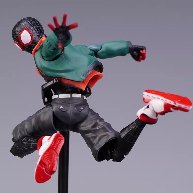 マイルズ・モラレス スパイダーマン：アクロス・ザ・スパイダー - Model Kit Thousand Sunny のレビューと価格