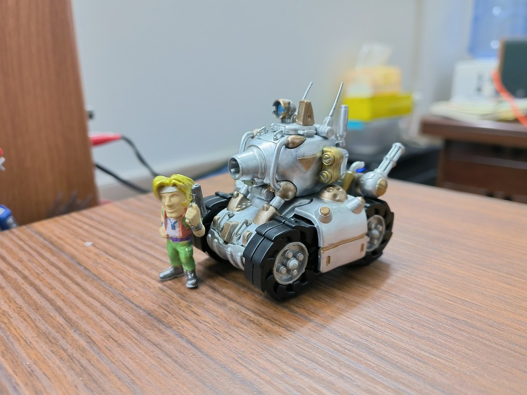 Xin-モデルアセンブリ,金属製のナギフライヤー,モデルSV - Model Kit Metal Slug のレビューと価格