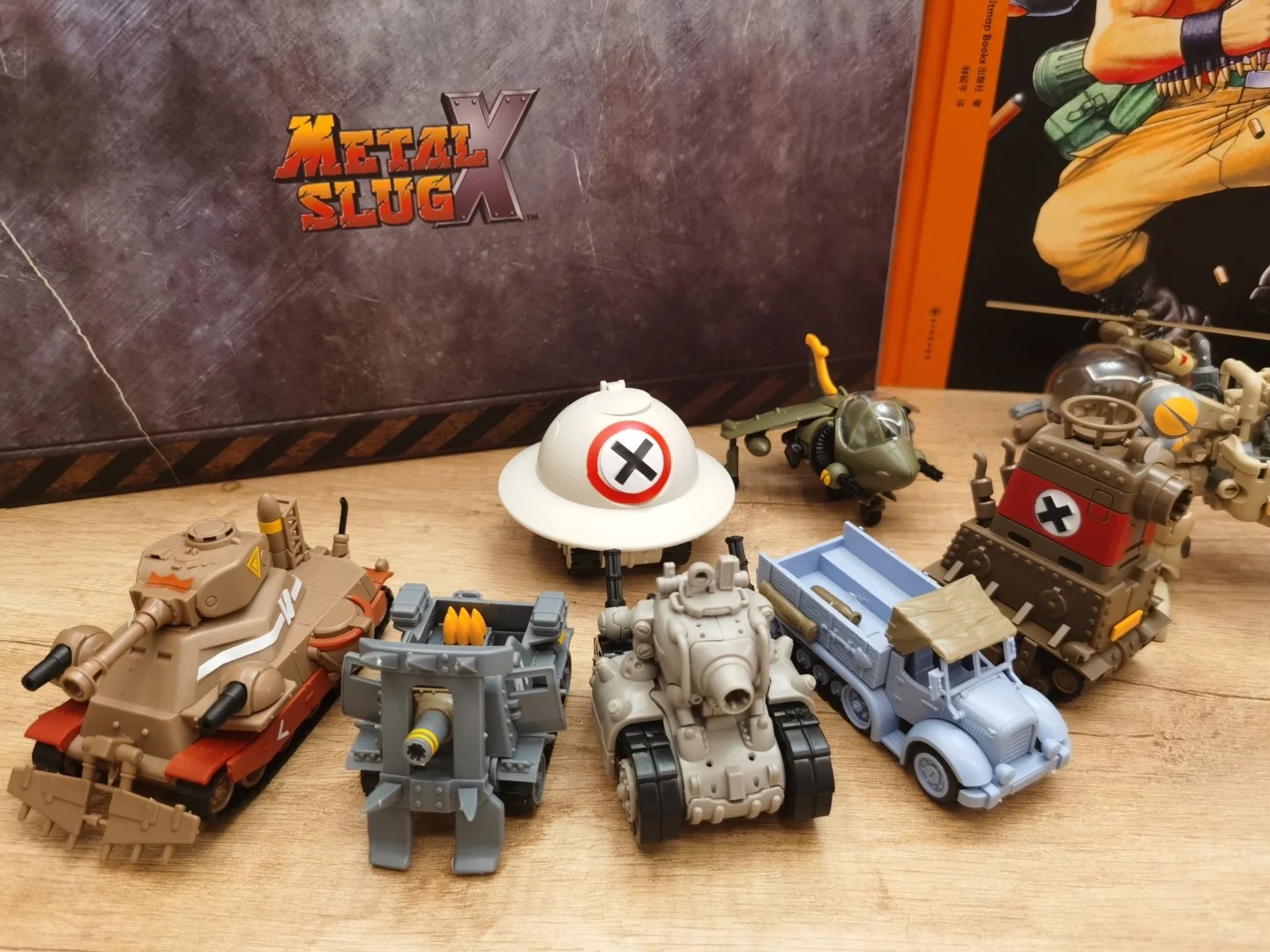 オリジナル新志モデルメタルスラッグ X シリーズスナップフィ - Model Kit Metal Slug のレビューと価格